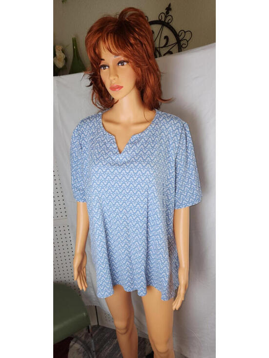 croft & barrow Tops - Croft & Barrow, Size  3x, classic tee, short sleeve, comfy, light blue